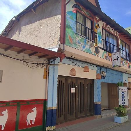 La Casona Hostel Guatapé Esterno foto